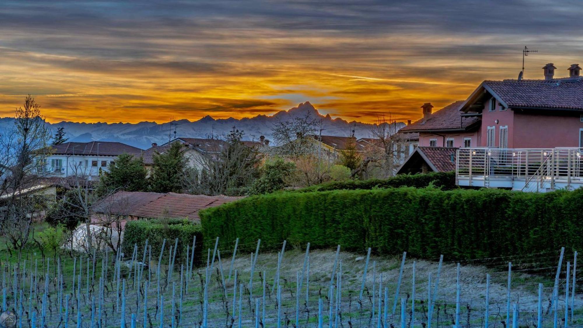 Vineho Lägenhet Barolo Exteriör bild